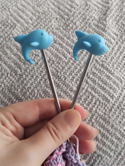 Needle stoppers - Dolphins
